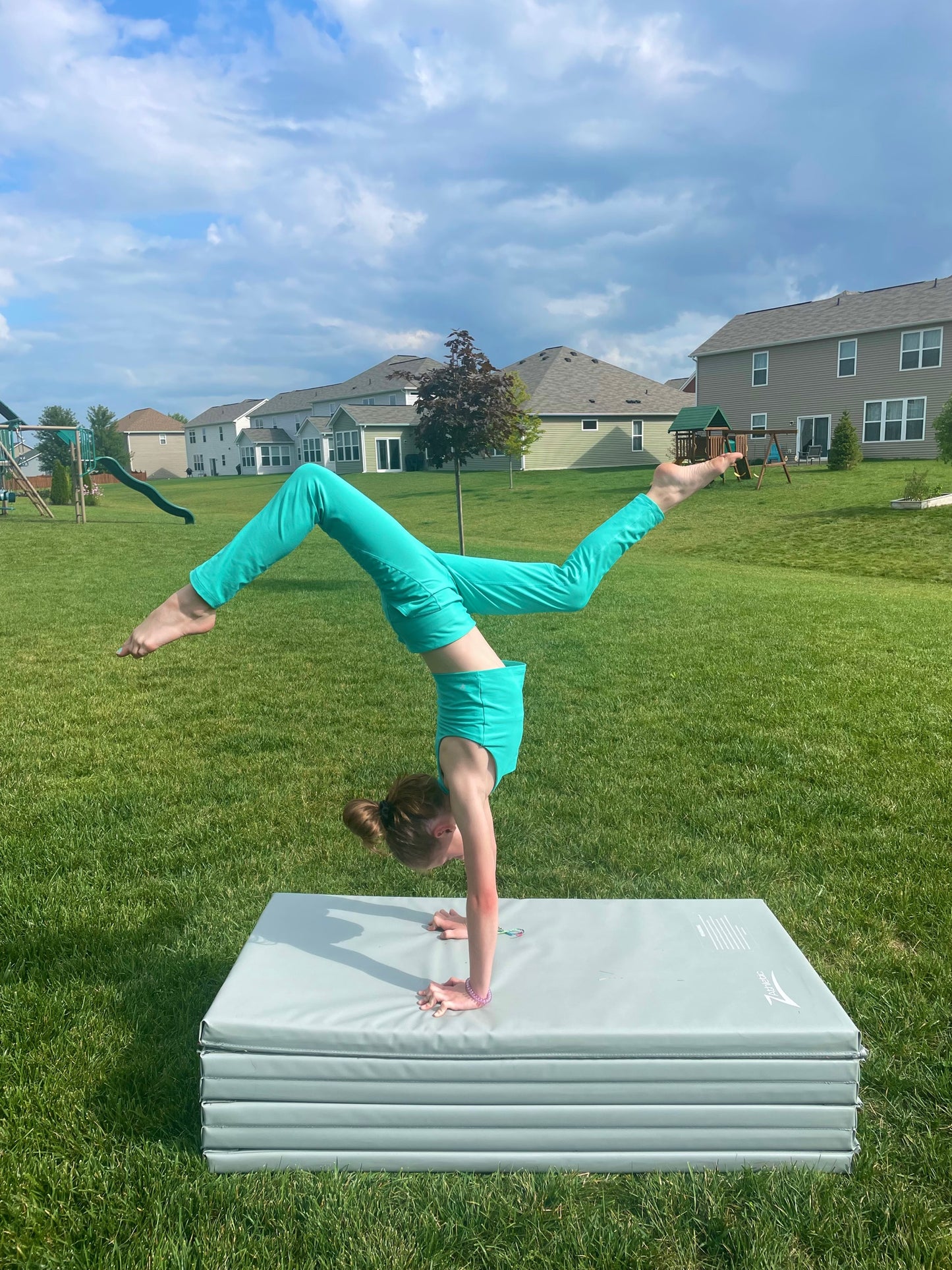 Z Athletic 4ft x 12ft x 2in Gymnastics Mat