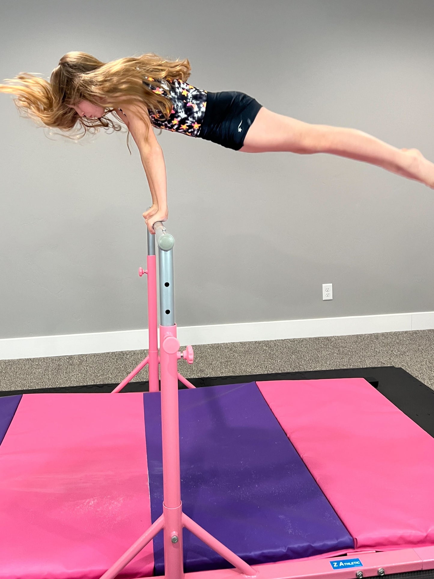 Z Athletic Kip Bar and 4' x 8' x 2" Gymnastics Mat Bundle