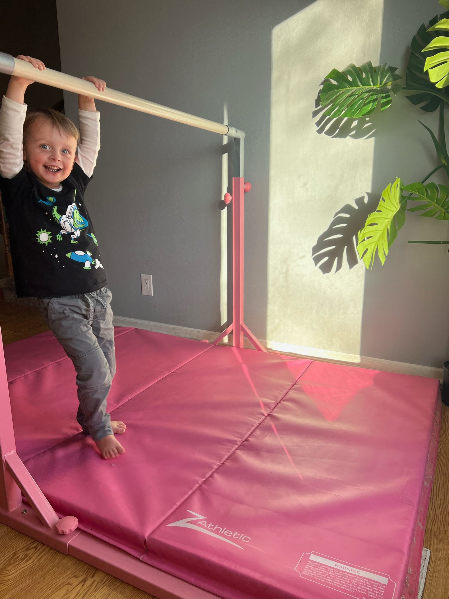 Open Flyaway Duo, Horizontal Bar & Mat Combo